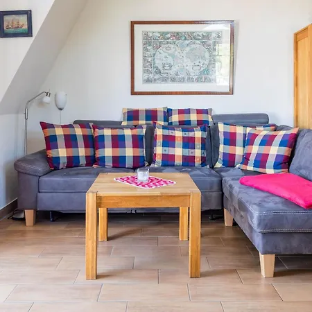 Apartment Haus Undine 12 *
